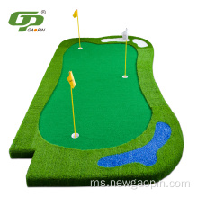 Mini Golf Court Buatan Rumput Meletakkan Mat Hijau